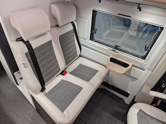Adria TWIN 640 SLB 60Y (60 Year+Aut 140hk+Adaptiv+TRUMA D6E) 14 of 24