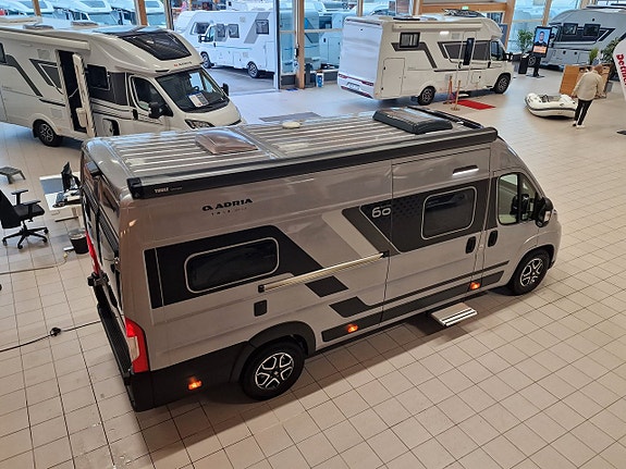 Adria TWIN 640 SLB 60Y (60 Year+Aut 140hk+Adaptiv+TRUMA D6E) 5 of 24