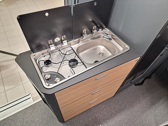 Adria TWIN 640 SLB 60Y (60 Year+Aut 140hk+Adaptiv+TRUMA D6E) 15 of 24