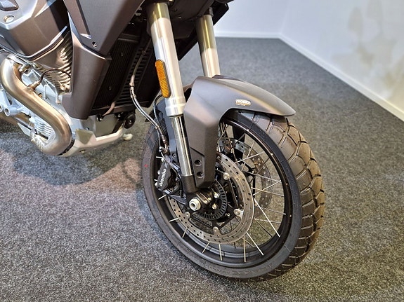 Moto Guzzi V100 Stelvio ARAS /Ex-demo/OUTLET! 7 of 9