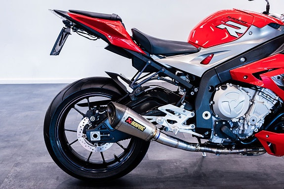 BMW Motorrad S 1000 R 1.0 Dynamic Akrapovi 7 of 8