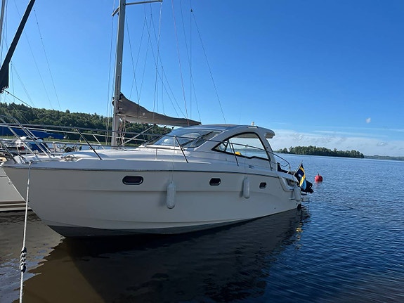 Bavaria 34 HT Sport I inkl förvaring