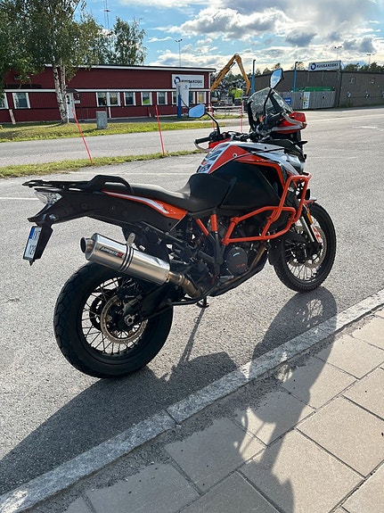 KTM 1290 Super Adventure R 2 of 5