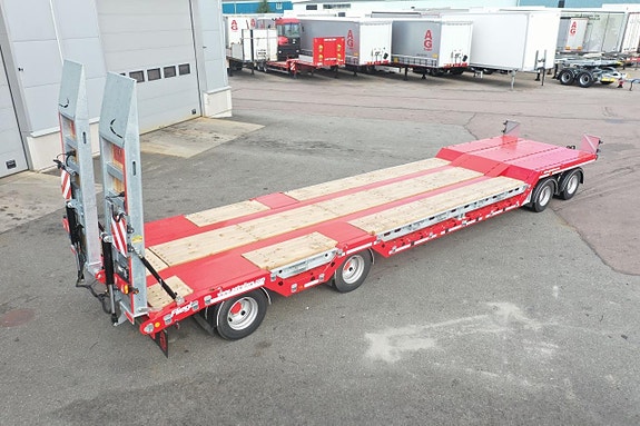 Fliegl Maskinsläp med hjulfickor 3 of 3