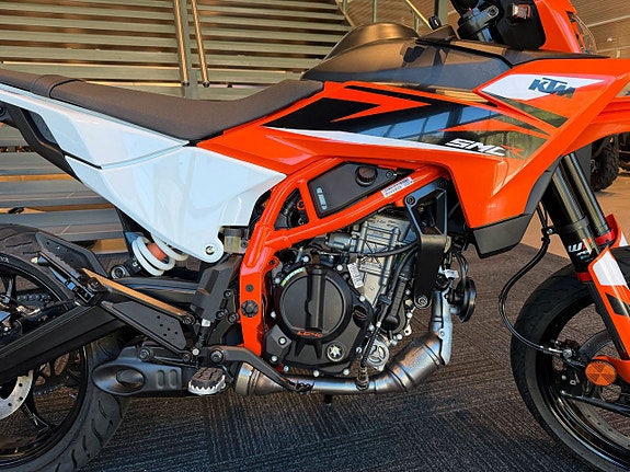 KTM 125 SMC R 0% ränta 38mån 4 of 6