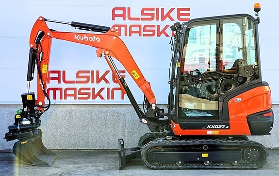 Kubota KX 027-4 2 of 6