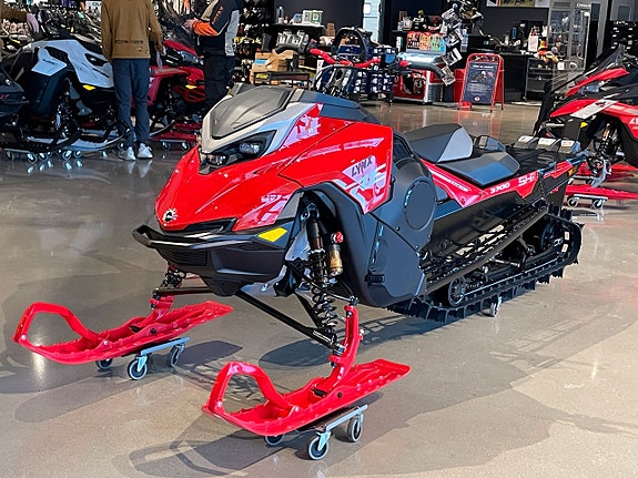 Lynx Shredder RE 3700 600R E-Tec 2025