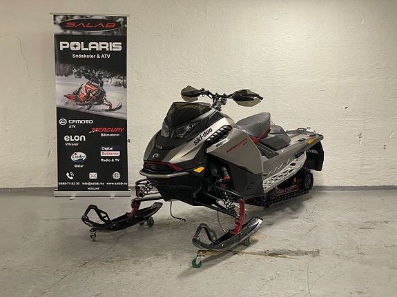 Ski-Doo Renegade XRS 850 E-tec -23 Sveg