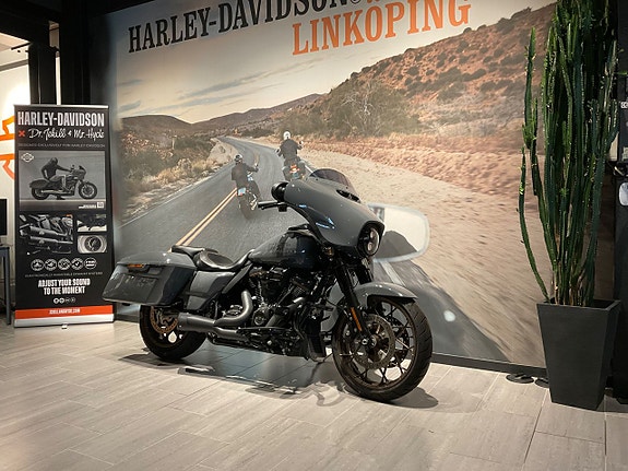 Harley-Davidson Street Glide ST 2,95% ränta - vi löser transporten