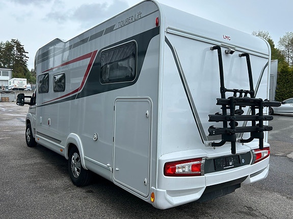 LMC TOURER LIFT H 730 G, 2xAC DROPDOWN, LÅNGBÄDD 15 of 18