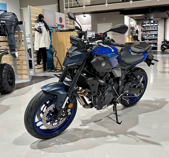 Yamaha MT-07 2 of 10