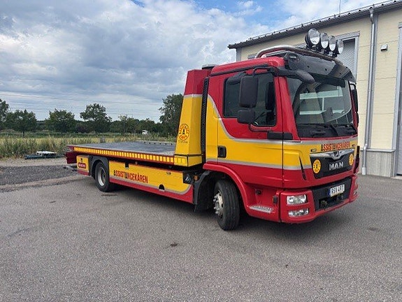 Bärgningsbil MAN TGL 10.220 Tevor ZP 30