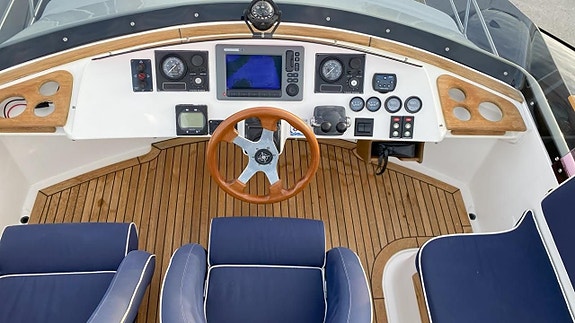 Nord West 390 Flybridge -2001 4 of 5