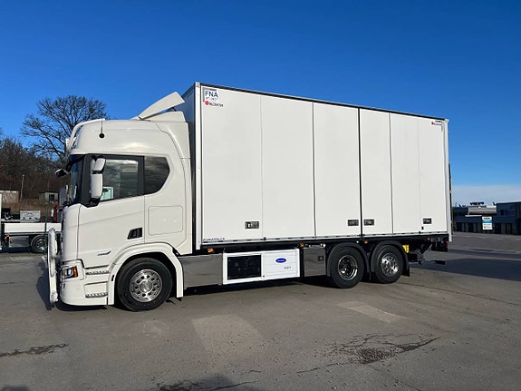 Scania R500 Kylbil Frysbil 2 Zon FNA Öppningsbar sida Bommar 2 of 12