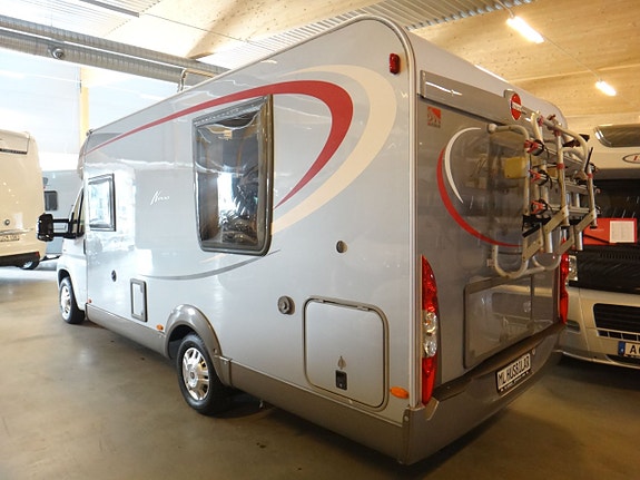 Bürstner Nexxo T 687 "Queensbed " Hög lastvikt " Endast 2 äg 6 of 20