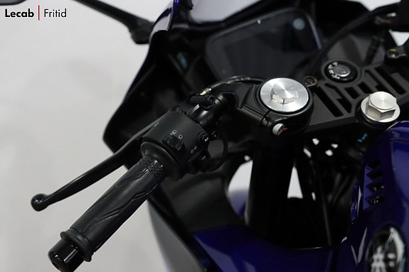 Yamaha R125 8 of 10