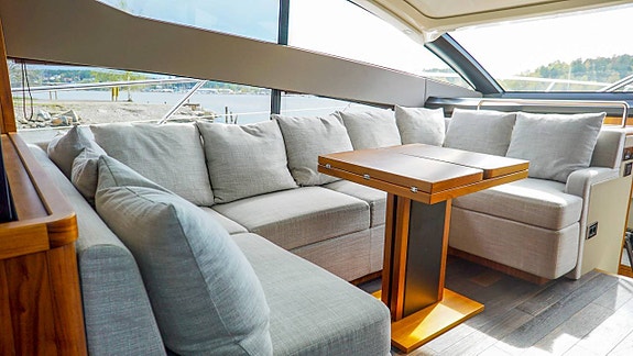 Sunseeker Predator 57 2016 Finland 9 of 12