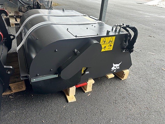 Bobcat Sweeper, Sopskopa