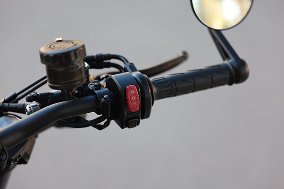 CFMOTO 450 CL-C Bobber | Nebula Black 12 of 15
