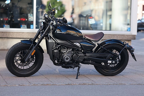 CFMOTO 450 CL-C Bobber | Nebula Black 3 of 15