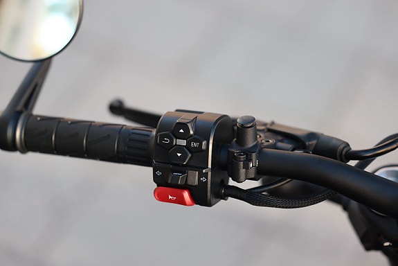 CFMOTO 450 CL-C Bobber | Nebula Black 13 of 15