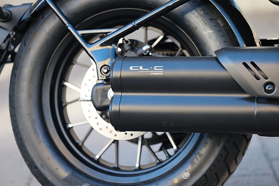 CFMOTO 450 CL-C Bobber | Nebula Black 9 of 15