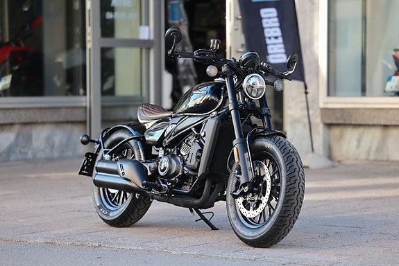 CFMOTO 450 CL-C Bobber | Nebula Black 14 of 15