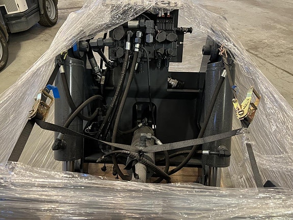 Hydraullyft, lastaggregat för Lännen 8X00 K/M 2 of 2