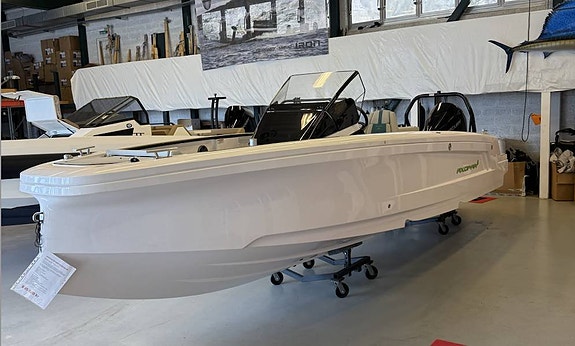 Axopar 22 Spyder Revolve 2022, mkt välutrustad, leveransklar 3 of 12