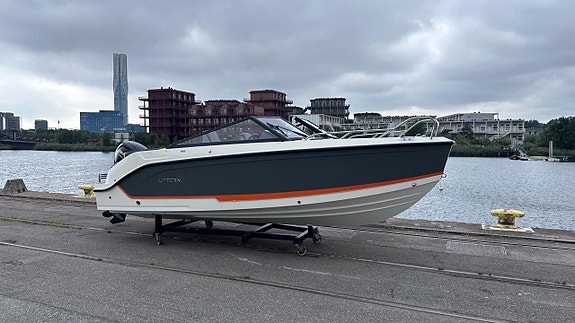 Uttern T59 / Mercury F115 / Premium Edition - 2020