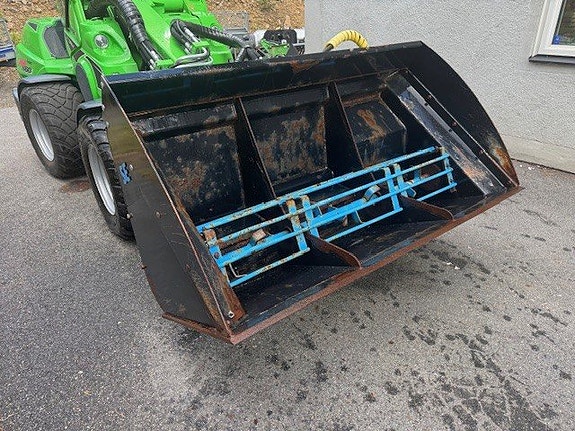 Sandspridarskopar Avant 750L