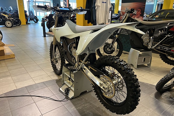 Stark Varg EX Enduro 60hk Hård *Finns i lager* 5 of 8