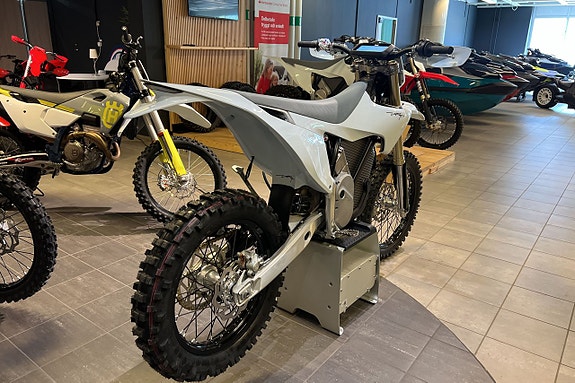 Stark Varg EX Enduro 60hk Hård *Finns i lager* 4 of 8