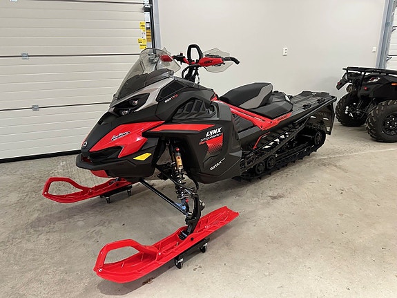 Lynx Xterrain RE 850 E-Tec Turbo R -25 *KAMPANJ 2 of 4