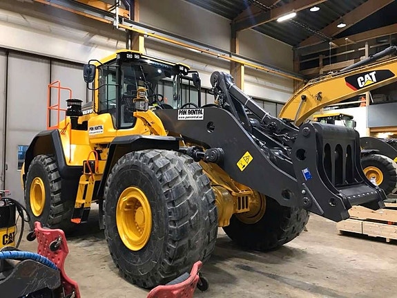Volvo L220H Uthyres/For Rental 2 of 3