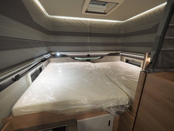 Knaus Tourer CUV Cuvision 500 MQ Mässerbjudande I AUT I 150hk I Pop-Up I 6m 19 of 19