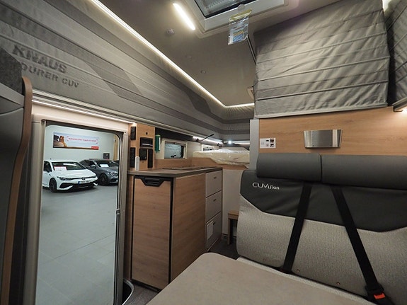 Knaus Tourer CUV Cuvision 500 MQ Mässerbjudande I AUT I 150hk I Pop-Up I 6m 13 of 19