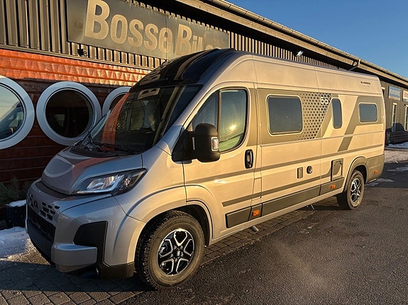 Adria Twin 640 SLB 60 YEARS 2 of 20