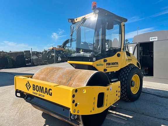 Bomag BW177D-5 Uthyres/For Rental 3 of 4