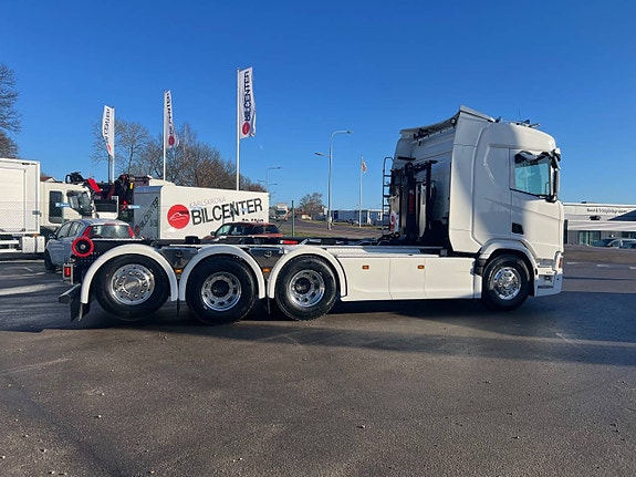 Scania R500 8x4*4 Tridem 26 T Hiab Lastväxlare Fullutrustad 4 of 12