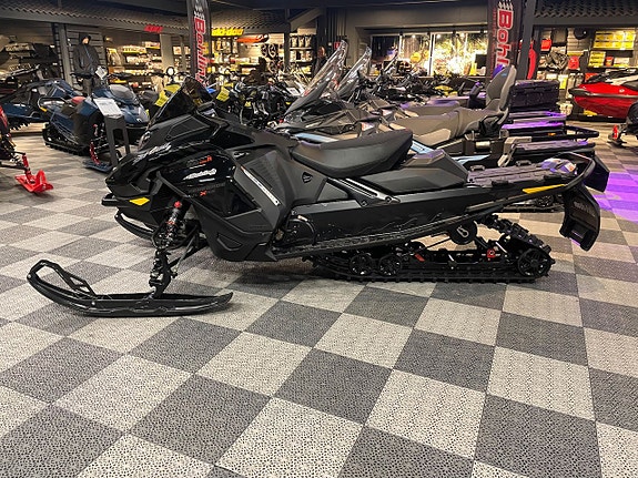 Ski-doo Renegade X-RS 900 ACE Turbo R -25