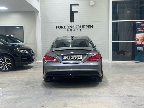 Mercedes-Benz CLA45 6 of 16