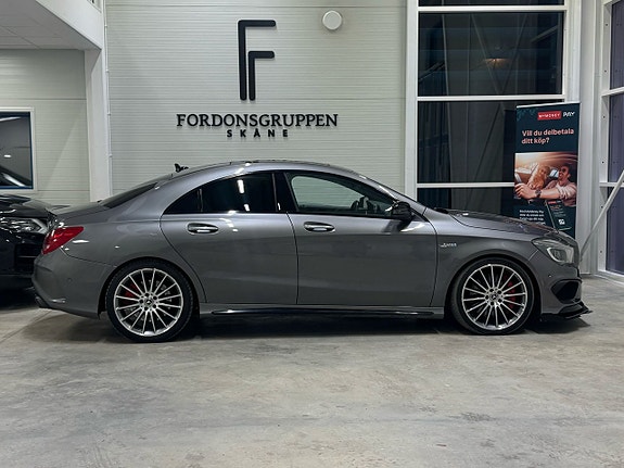 Mercedes-Benz CLA45 4 of 5