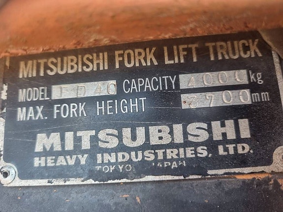 Mitsubishi FD 40 4 of 6
