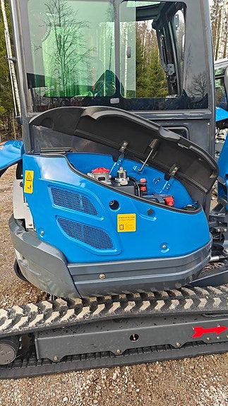 Minigrävare Rippa R22 PRO 2,5 ton med redskapspaket. 10 of 12