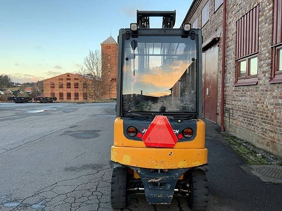 Jungheinrich EFG 550 3 of 5