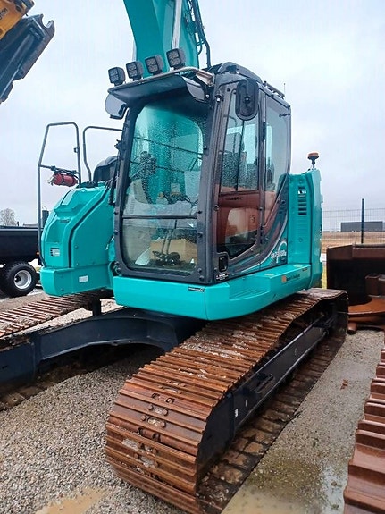 Kobelco SK 230 SR LC - 5 E, UTHYRES 2 of 16
