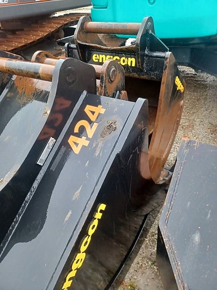 Kobelco SK 230 SR LC - 5 E, UTHYRES 13 of 16