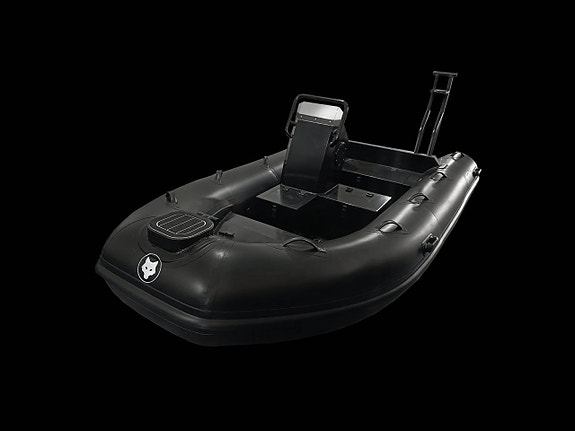 JUBILEUMSPRIS  BlackWolf DLX 390 Mercury F30 EFI 4 of 5