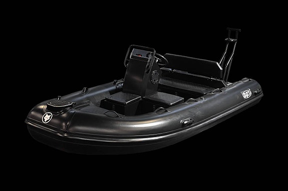 JUBILEUMSPRIS  BlackWolf DLX 390 Mercury F30 EFI 3 of 5